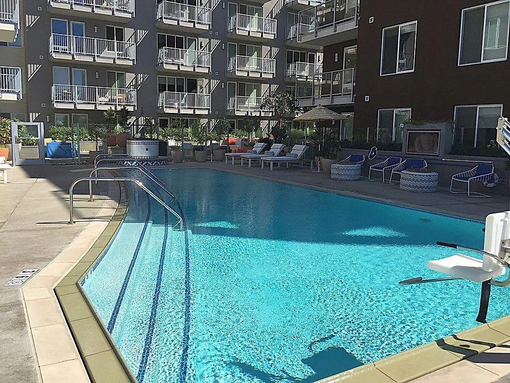 Hotel Corporate Suites In Downtown