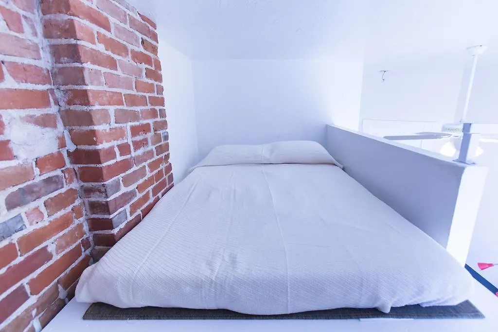 Vantaggio Suites
