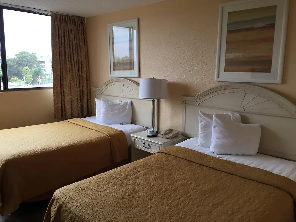 Hotel The Consulate Airport/sea World/san Diego Area 3*