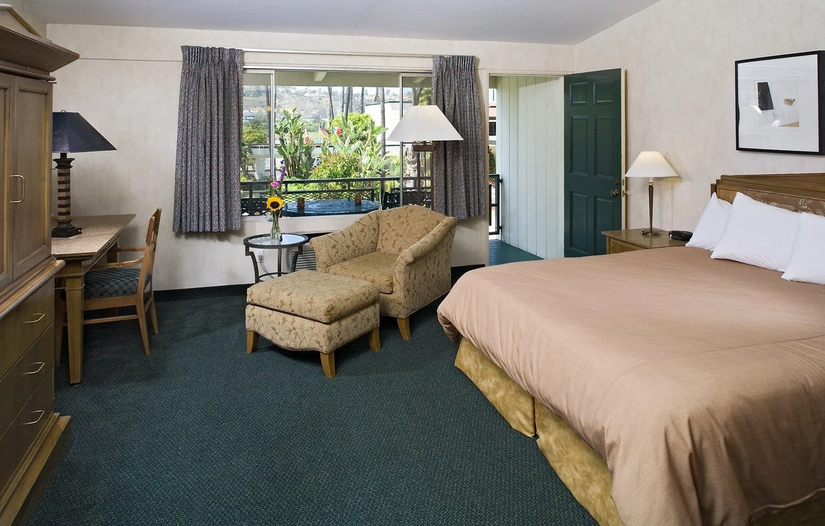 Hotel Mission Valley