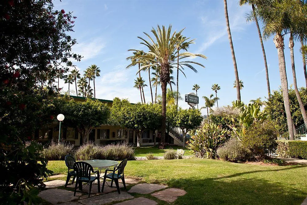 Hotel Mission Valley 3*