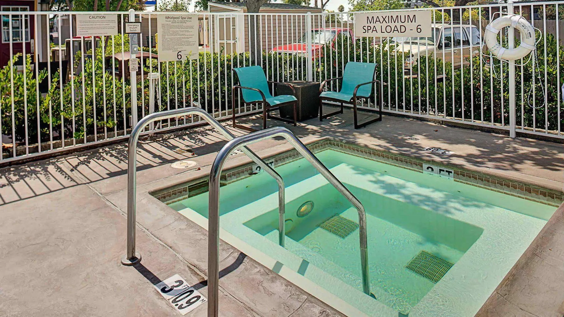 By Marriott Central 3*