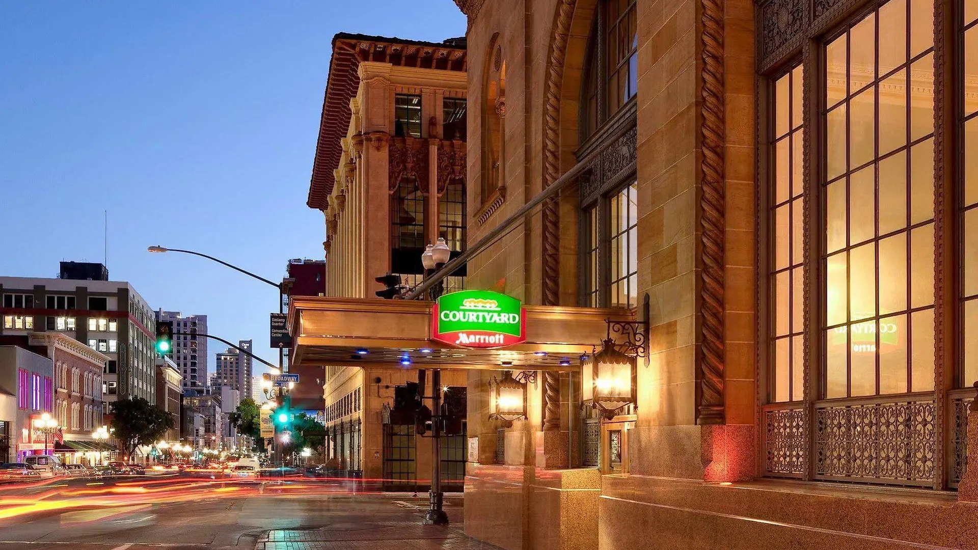 Hotel Courtyard By Marriott Downtown