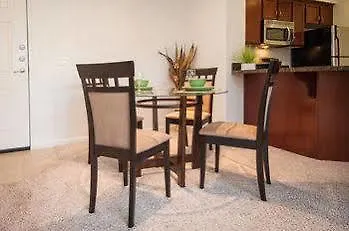 Sunshine At Mission Valley Apartment *