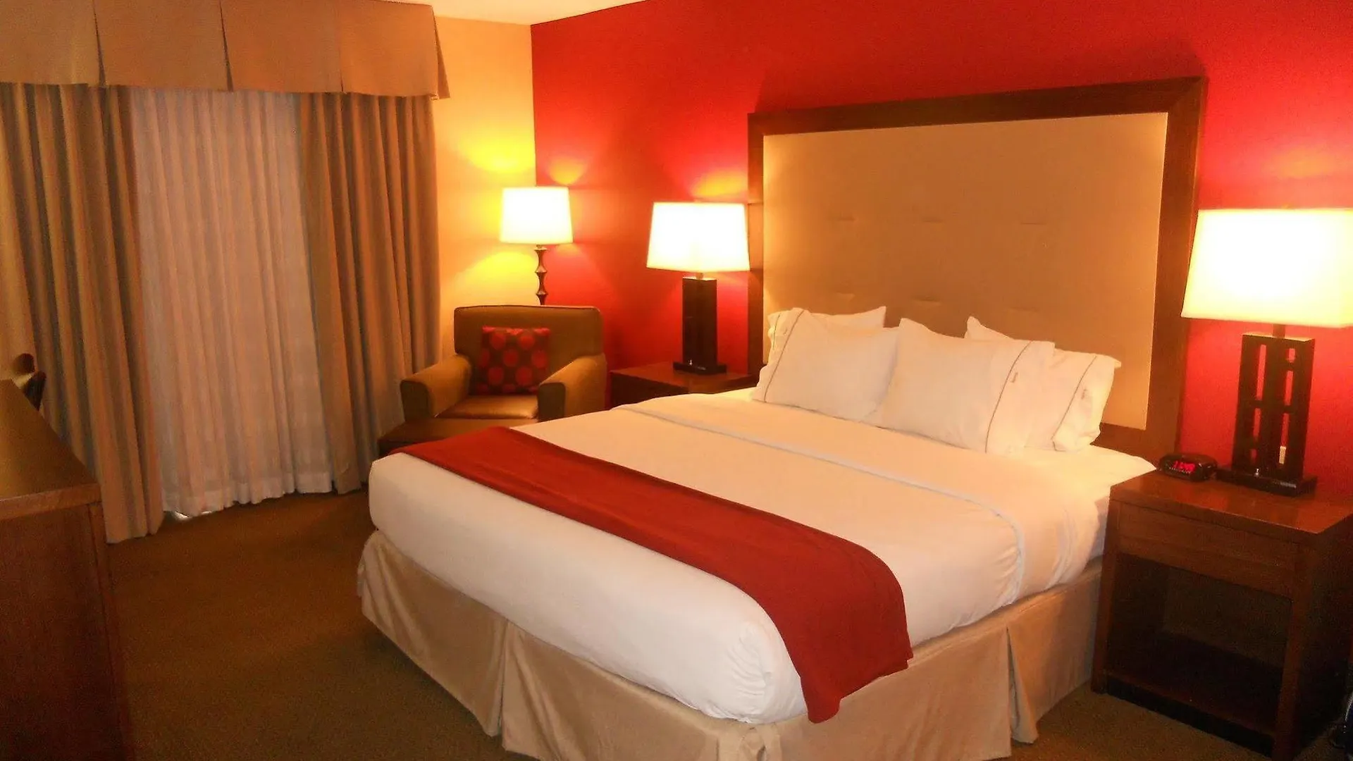 Holiday Express - Rancho Bernardo, An Ihg San Diego