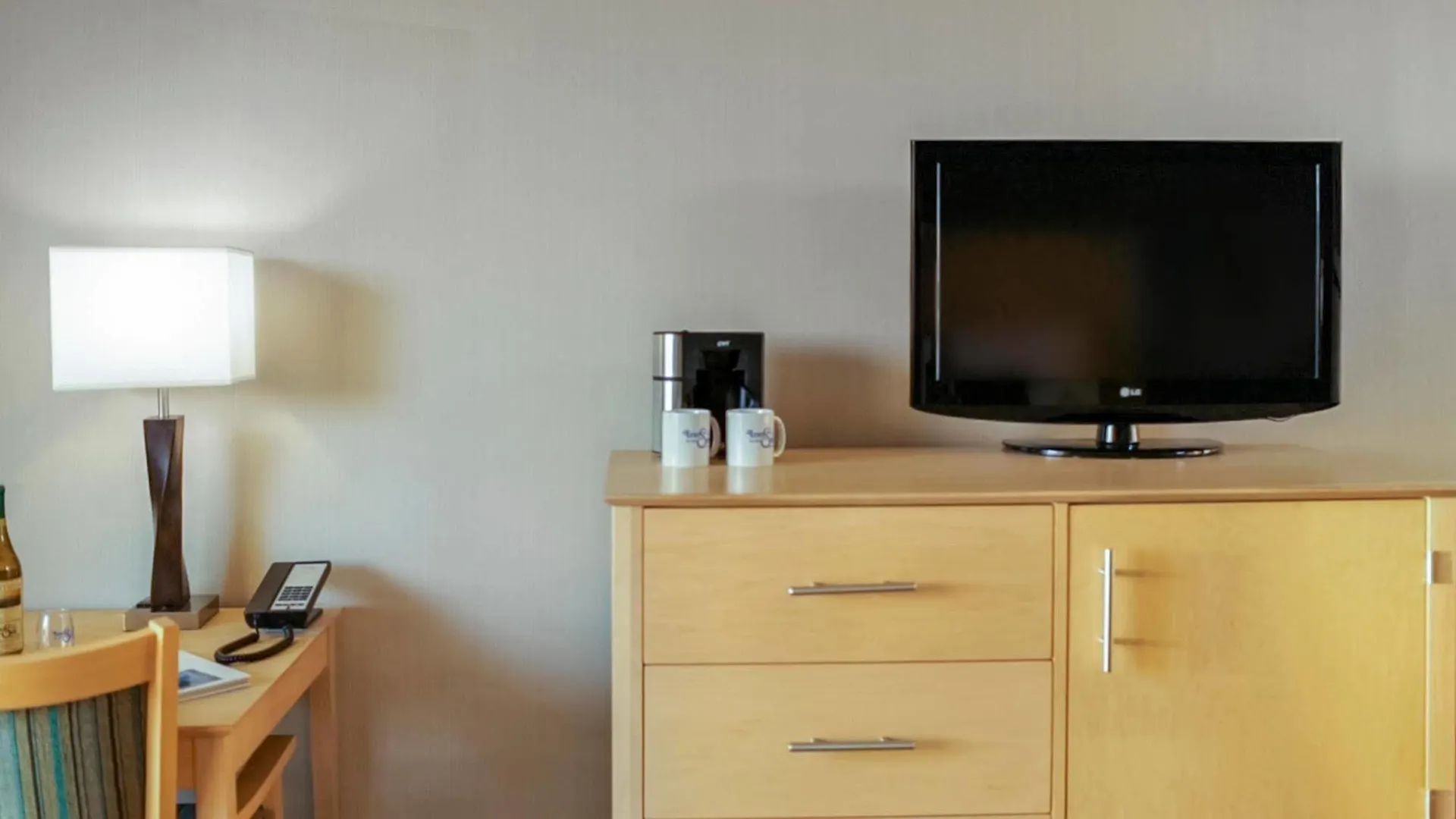 By The Sea, La Jolla Hotel 3*