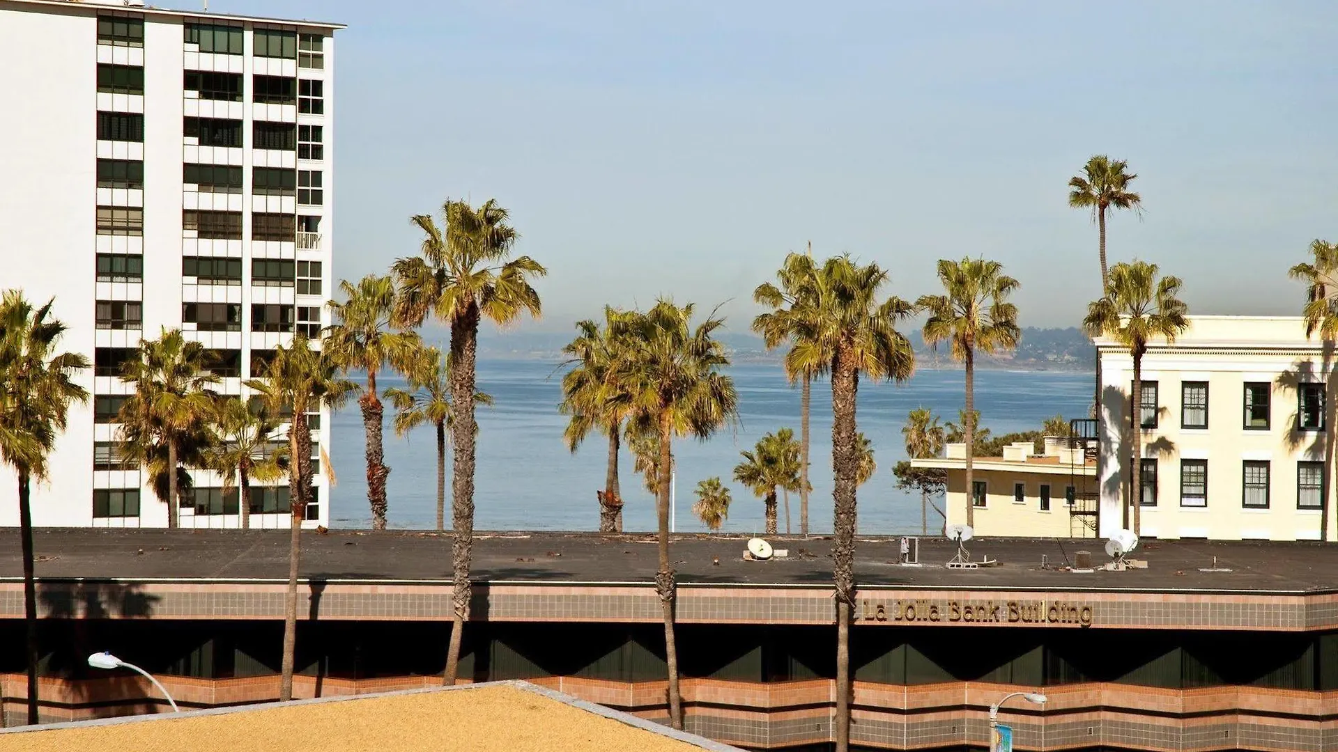 Hotel By The Sea, La Jolla San Diego