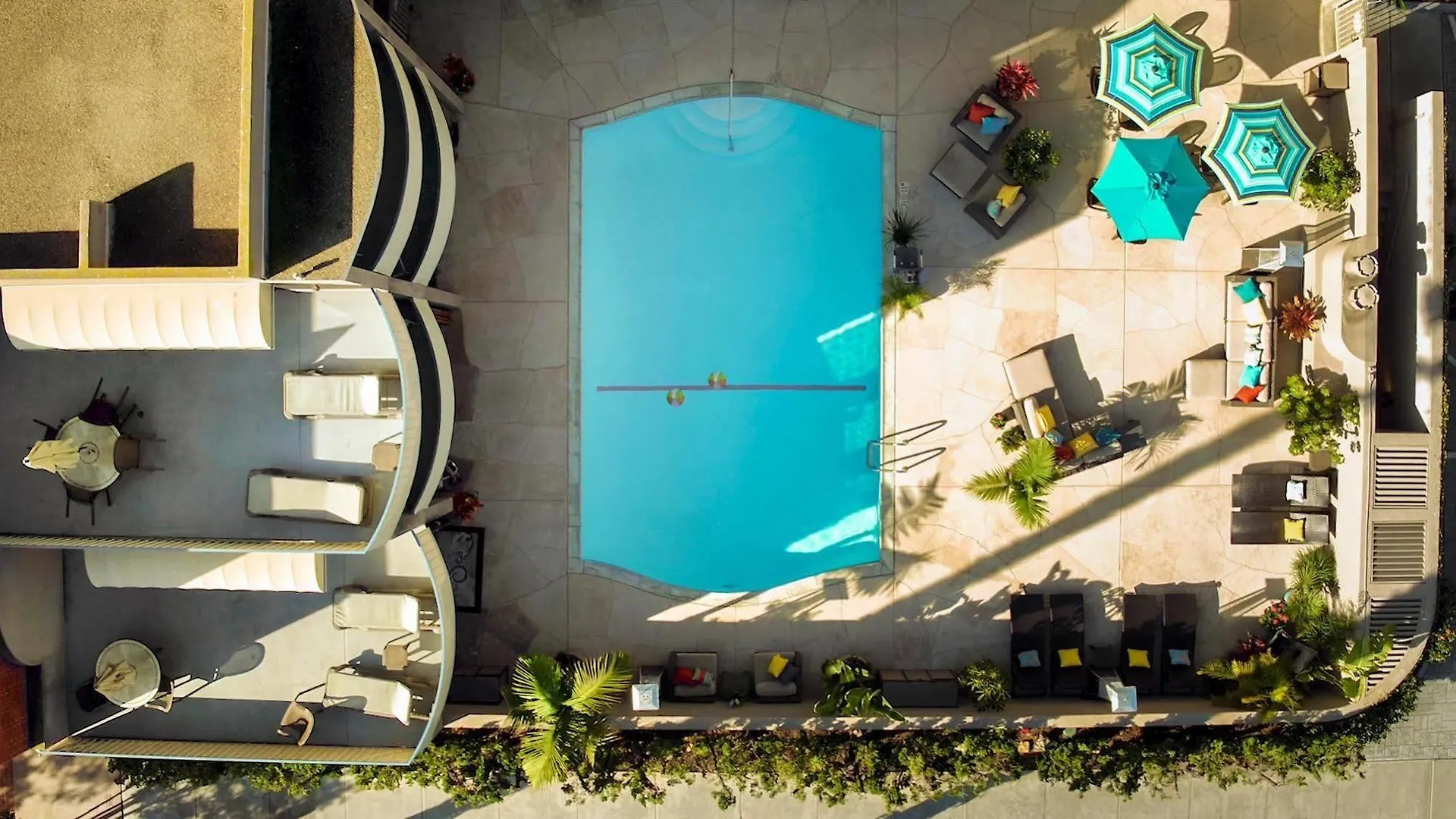 Hotel By The Sea, La Jolla