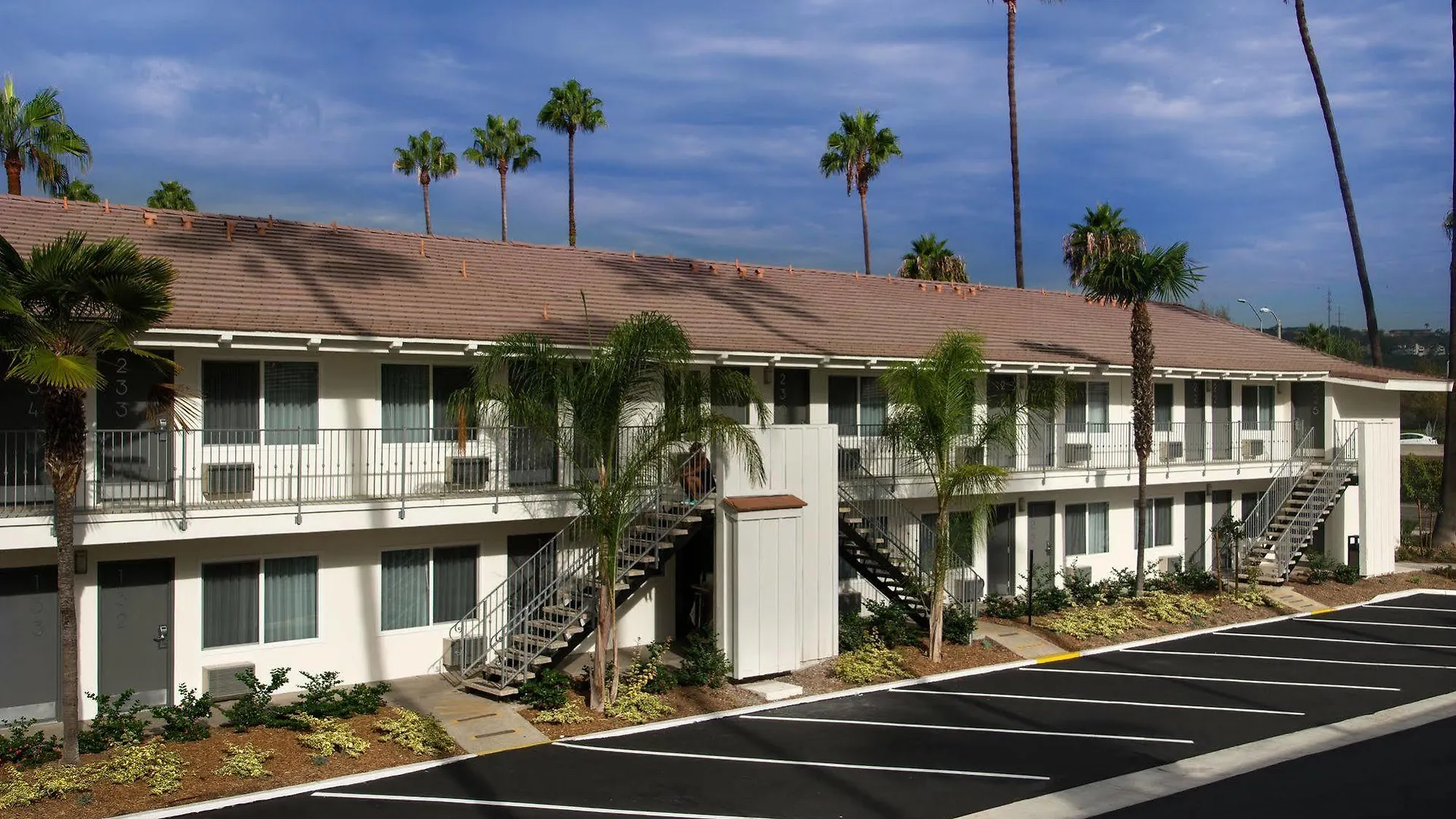 Hotel Iris - Mission Valley-san Diego Zoo-seaworld San Diego