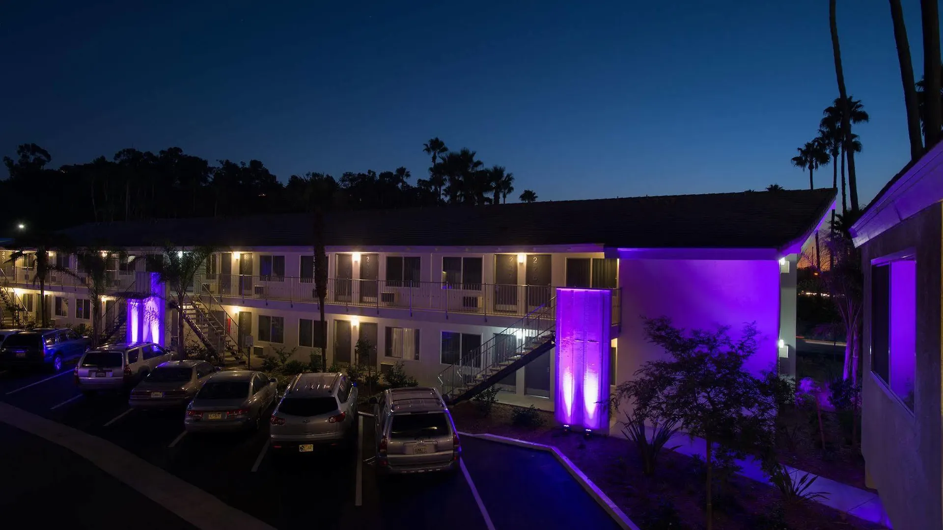 Hotel Iris - Mission Valley-san Diego Zoo-seaworld
