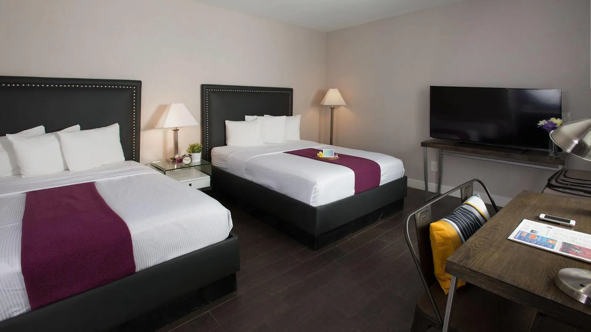 Hotel Iris - Mission Valley-san Diego Zoo-seaworld 2*