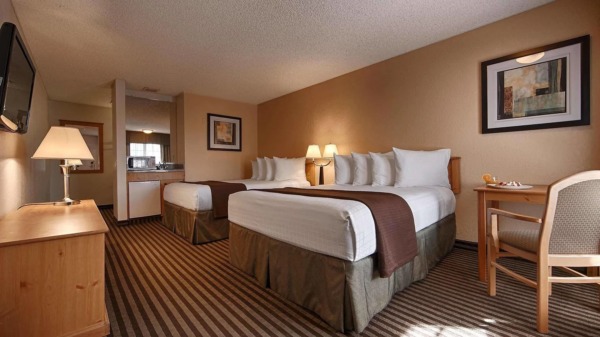 Hotel Western Americana 3*