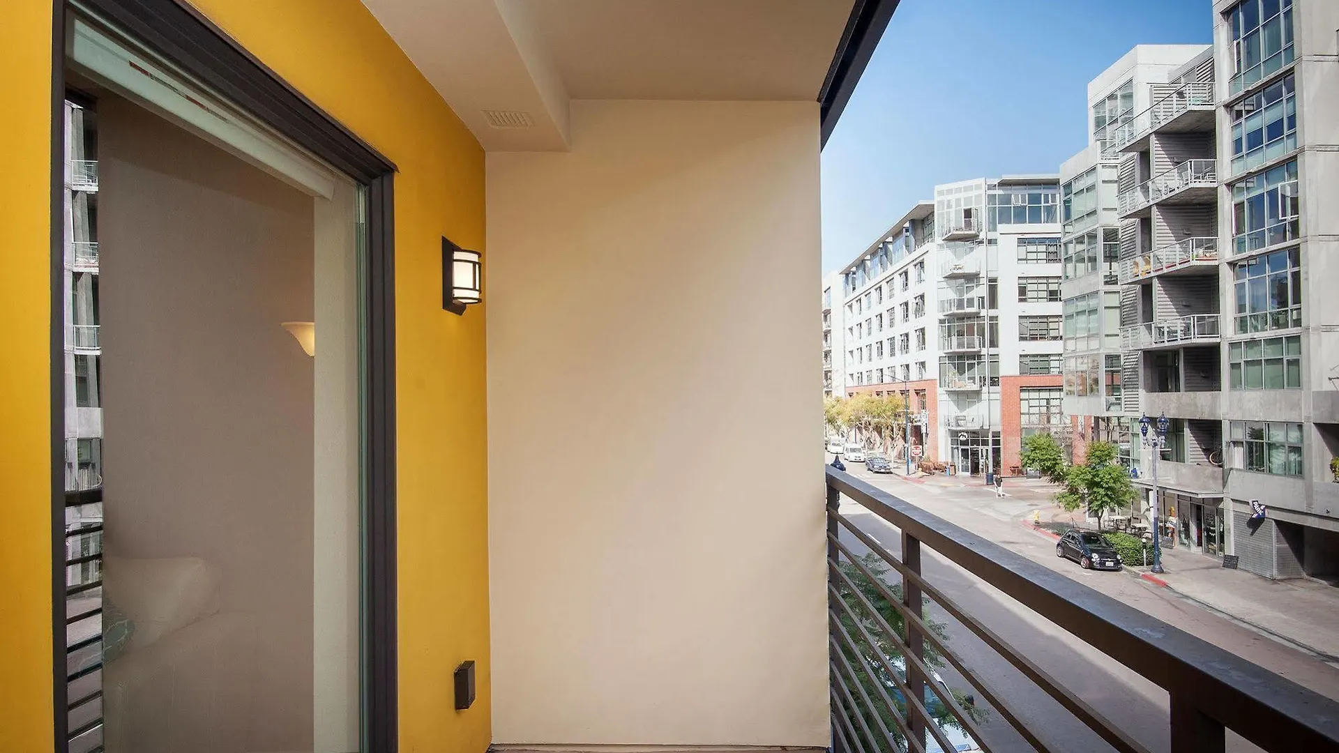 Apartment Sunshine At East Village *