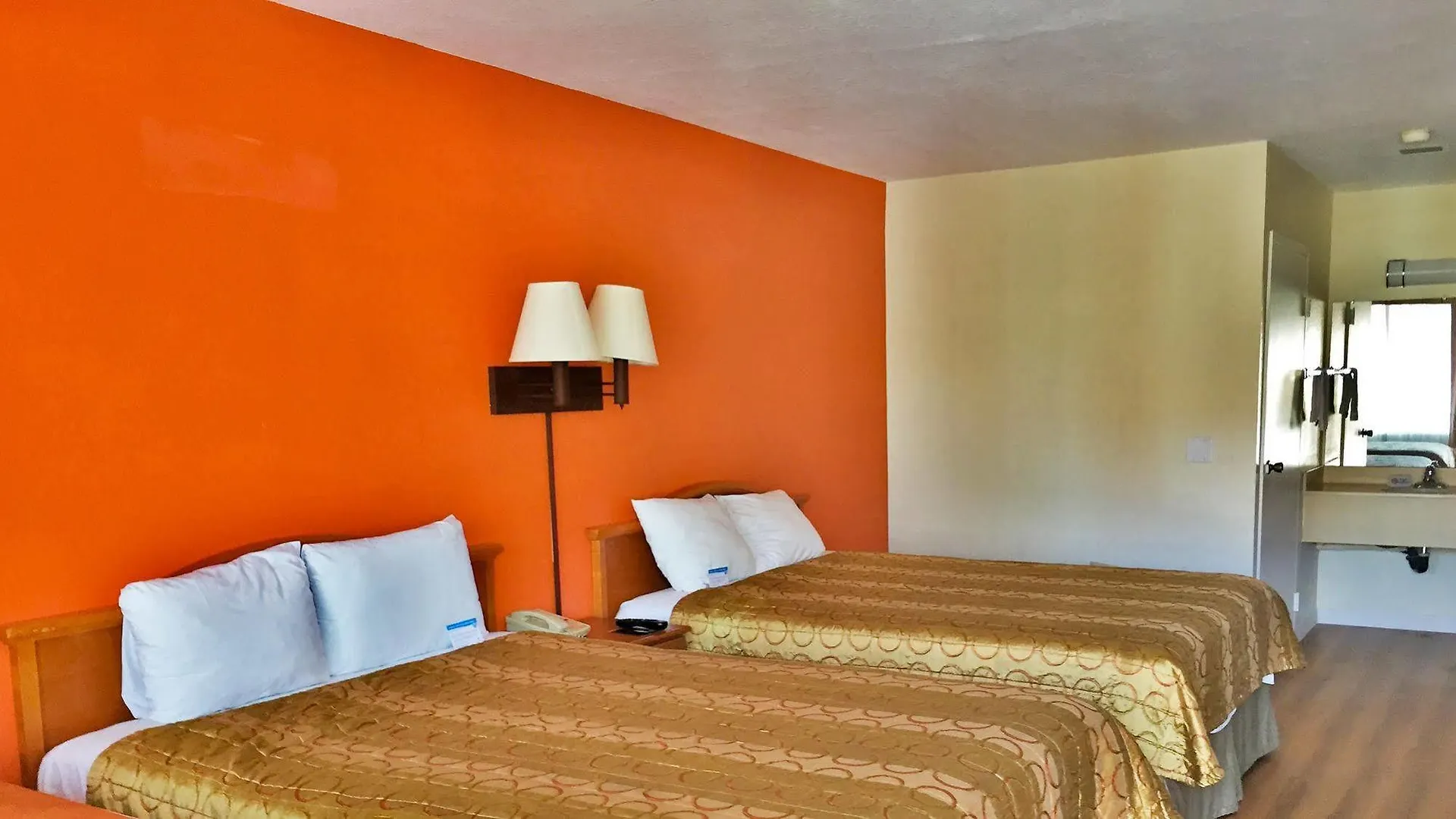 6-san Diego, Ca - Southbay Hotel 2*