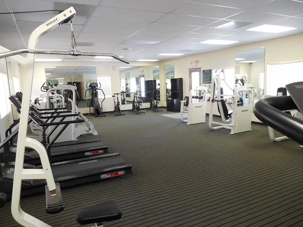 Mission Valley Hotel 3*