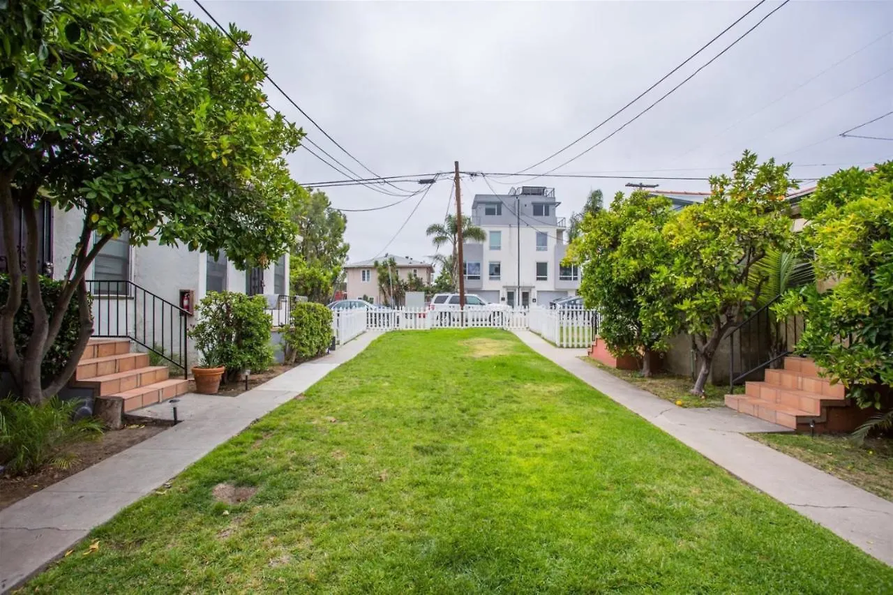 Orange Tree Cottages Downtown San Diego