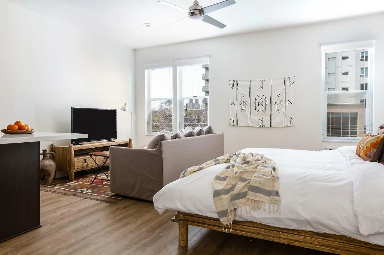 Sonder The State Aparthotel 4*