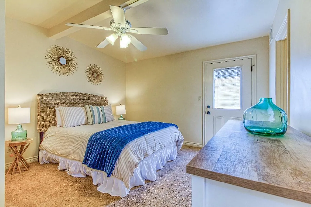 Ocean Cliffs Sanctuary Holiday home *