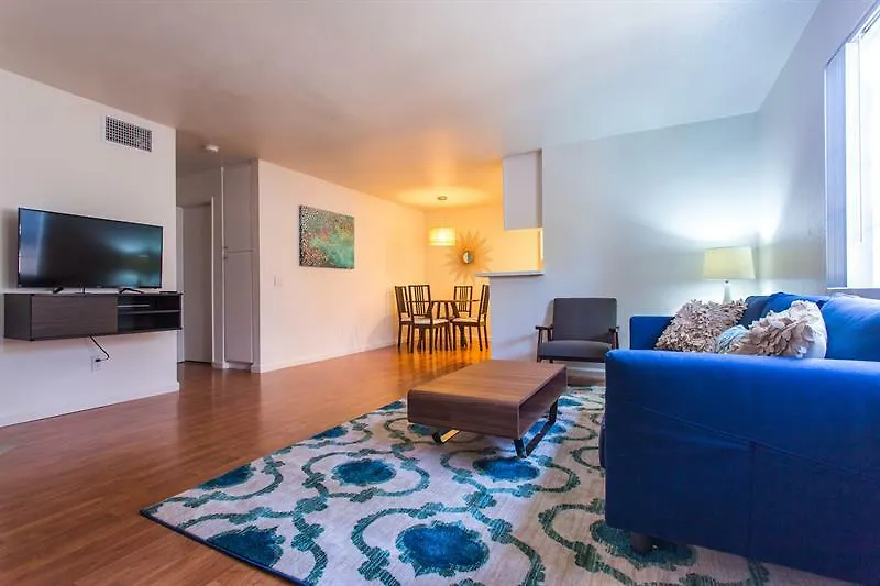 Hotel Smart 2br In Hillcrest By Sonder 3*