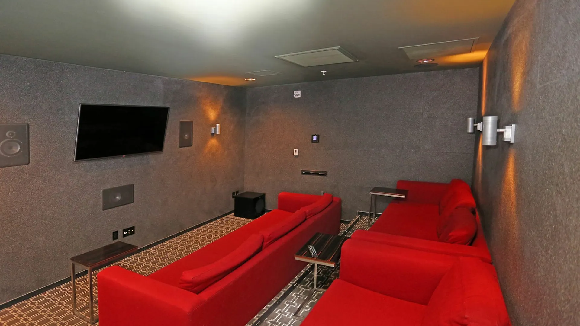 Downtown Lofts By Barsala 3*