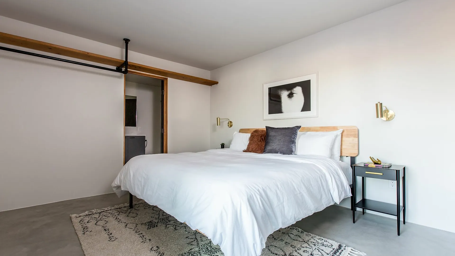 Industrial 2br In North Park By Sonder Apartment *