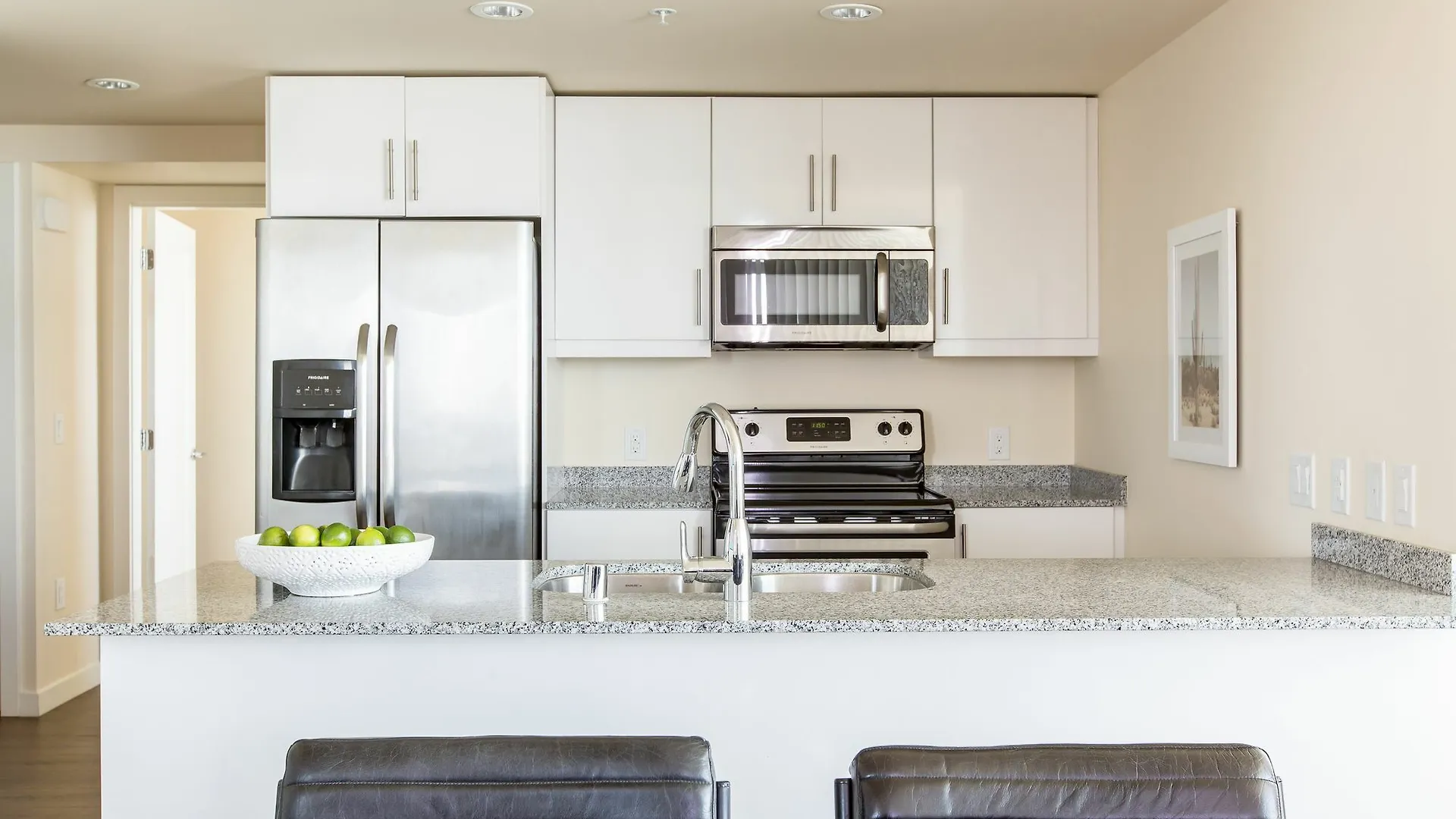 Stunning 3br In Downtown By Sonder