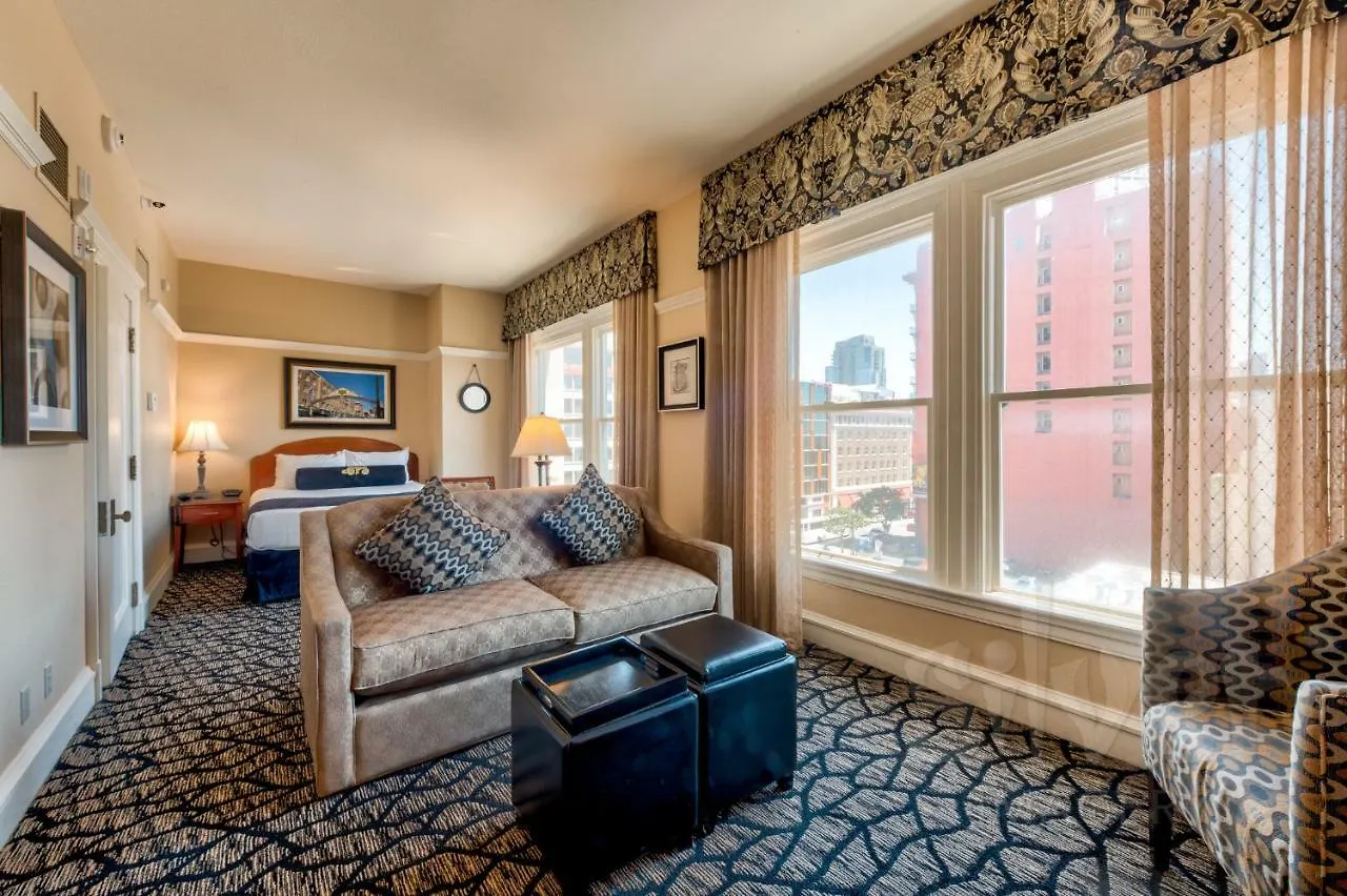 Hotel Gaslamp Plaza 4*