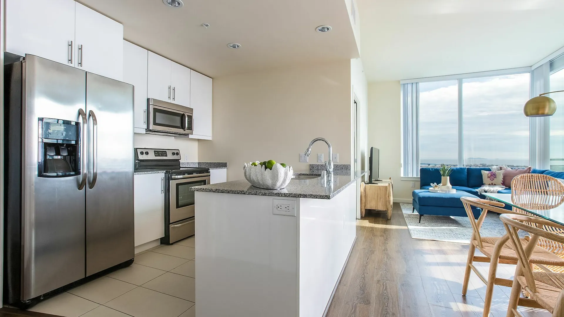 Apartment Luxurious 3br In Downtown By Sonder
