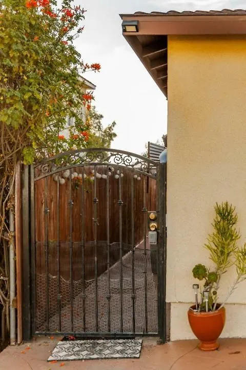 Charming Tiny With A Private Hot Tub Holiday home San Diego