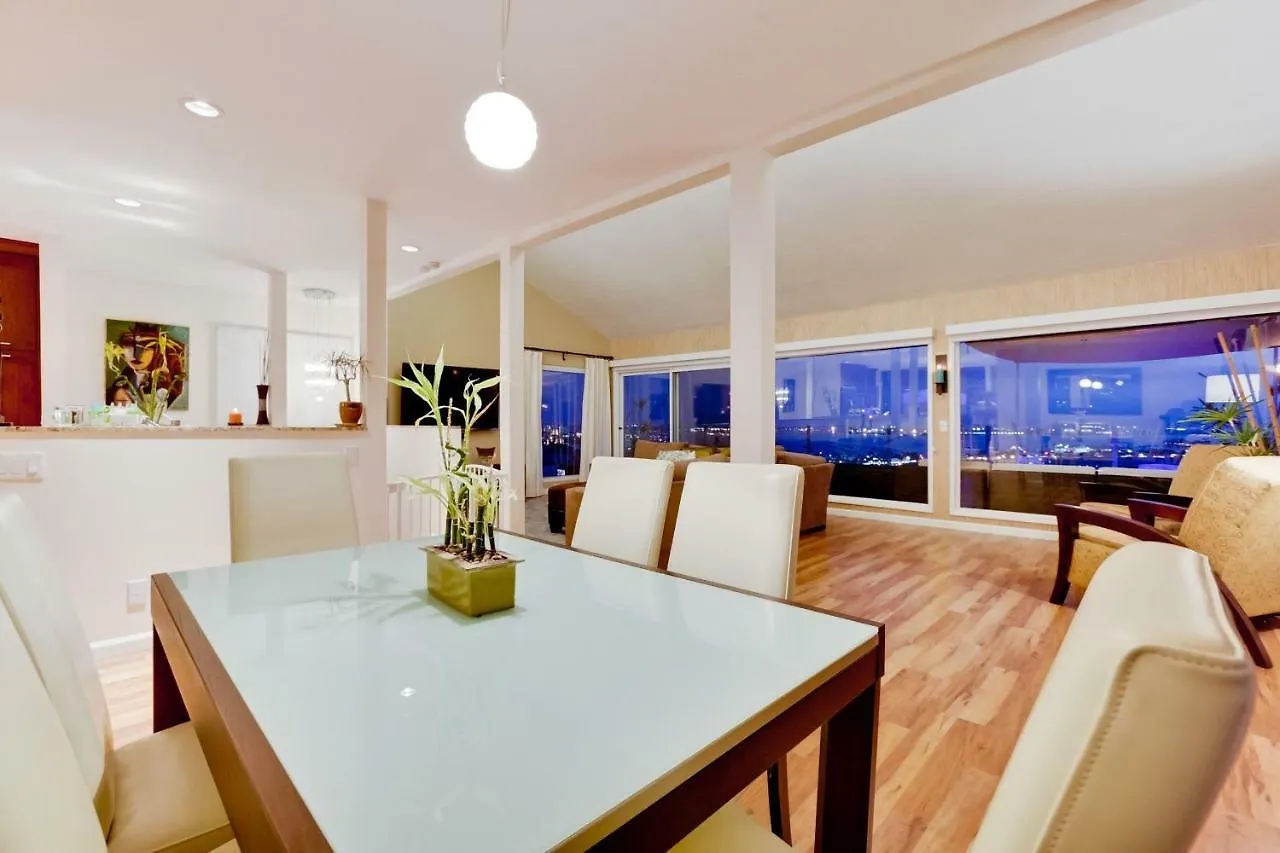 Incredible Hilltop Luxury Bay View Retreat Holiday home