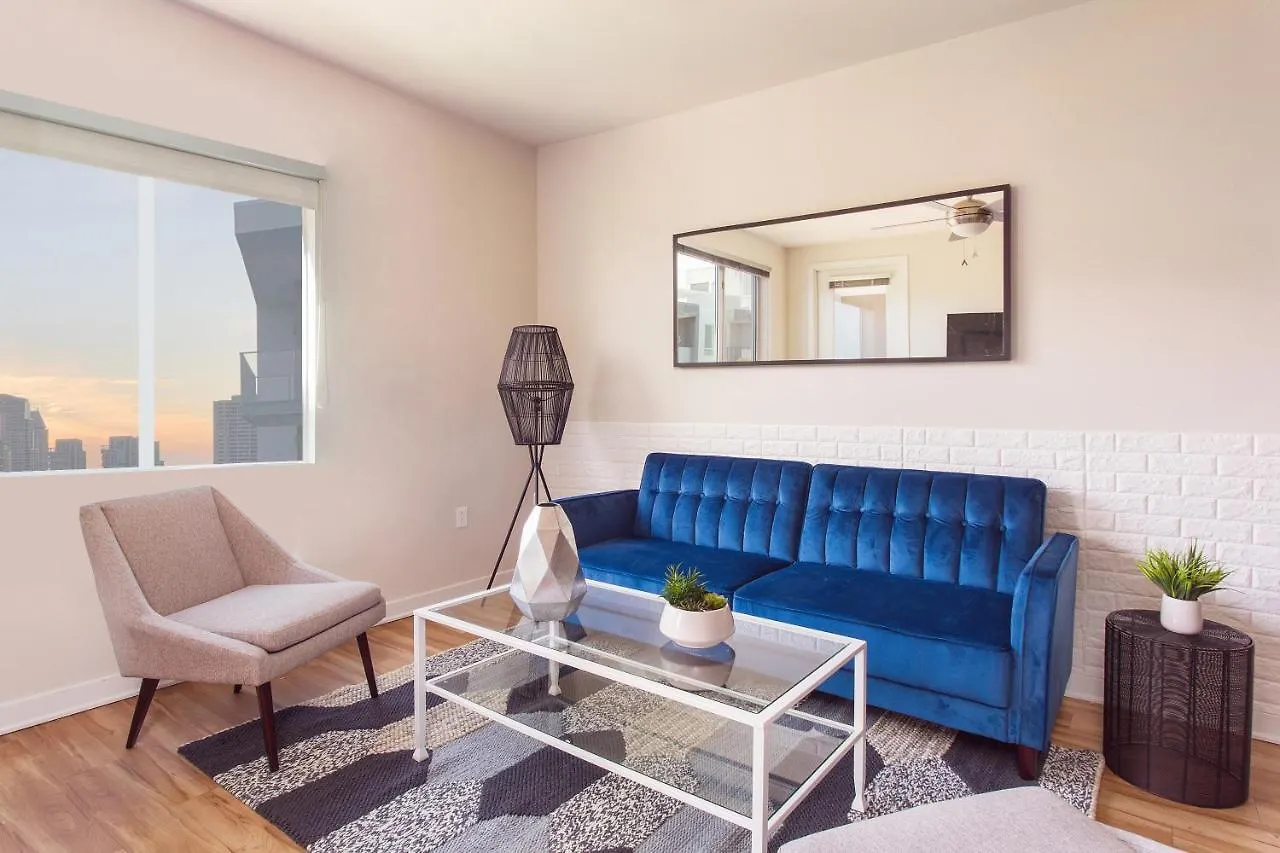 Sd Dazzling Apt Sleeps 6 San Diego
