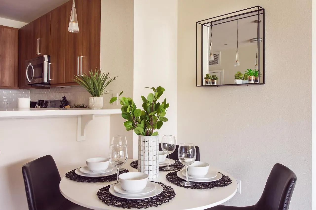 Apartment Sd Dazzling Apt Sleeps 6
