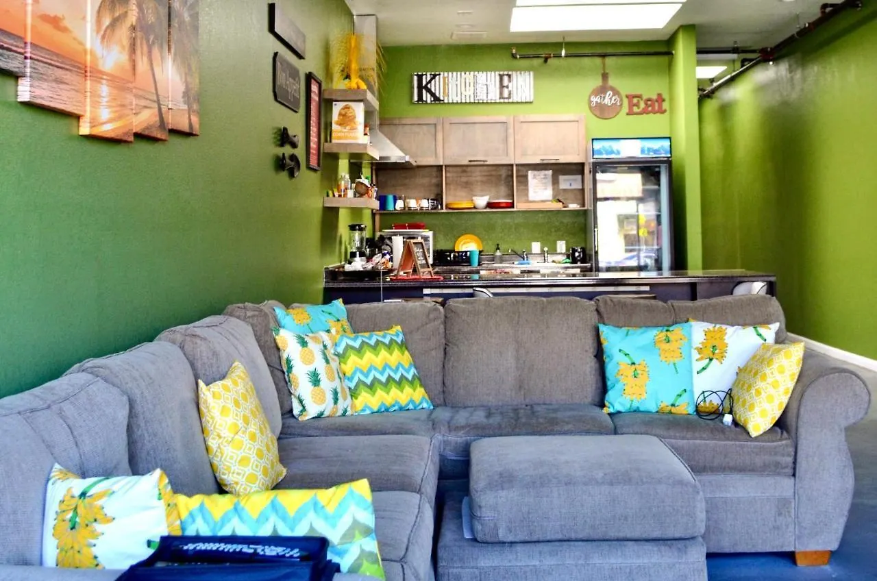 California Dreams - Pacific Hostel San Diego