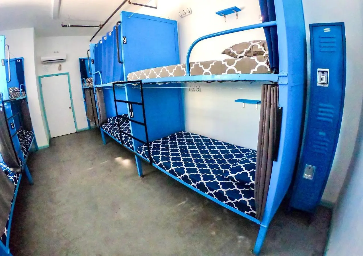 California Dreams - Pacific Hostel