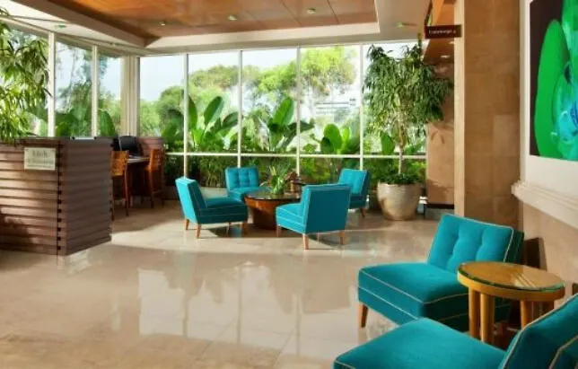 מלון Sheraton La Jolla 3*