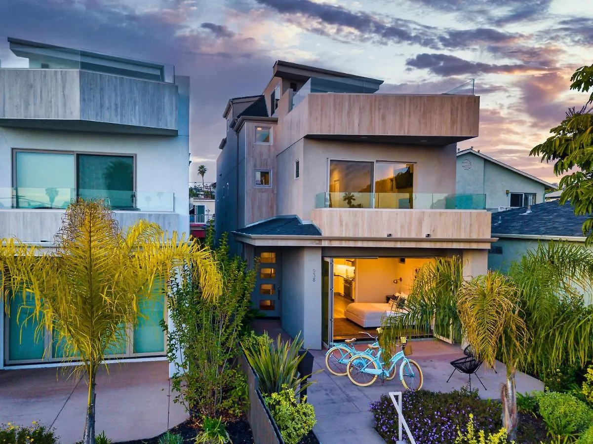 Iris By Avantstay - Modern W/ 3 Patios & Rooftop Views * San Diego