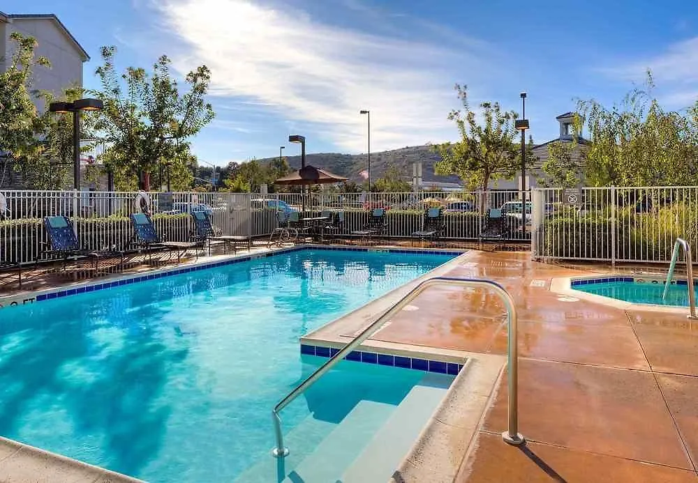 Rancho Bernardo Scripps Poway Hotel 3*