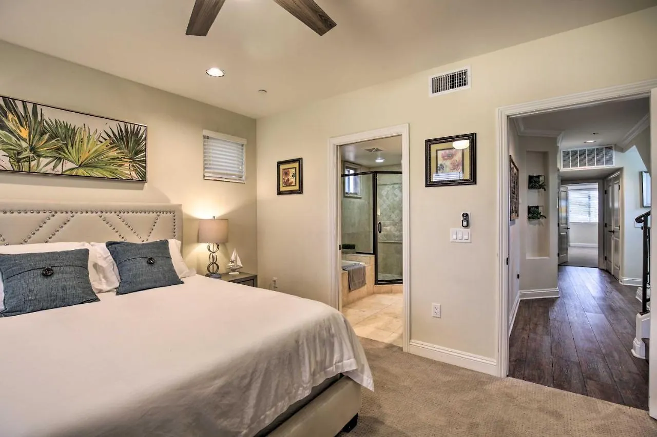 Sunny Socal Hideaway Less Than 2 Miles To Pacific Beach! San Diego