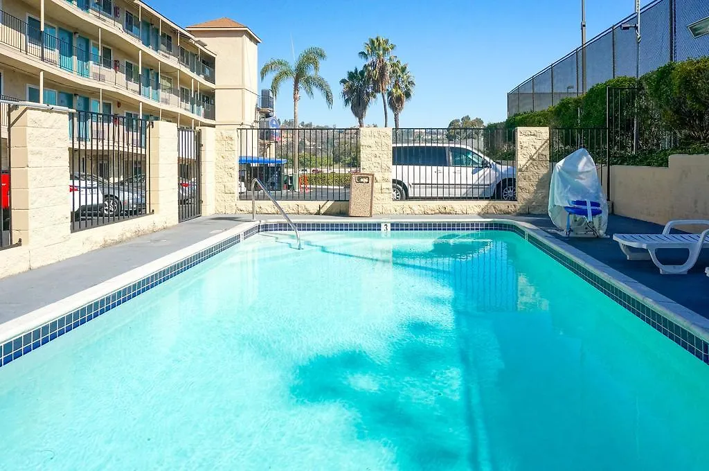 Howard Johnson By Wyndham Circle 3*