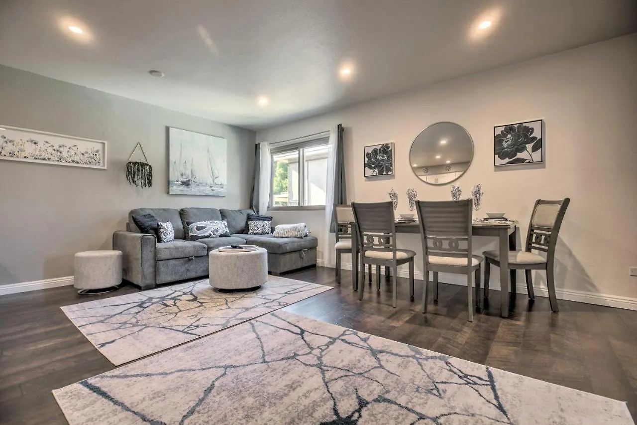 Contemporary Gem With Community Pool! Apartment *