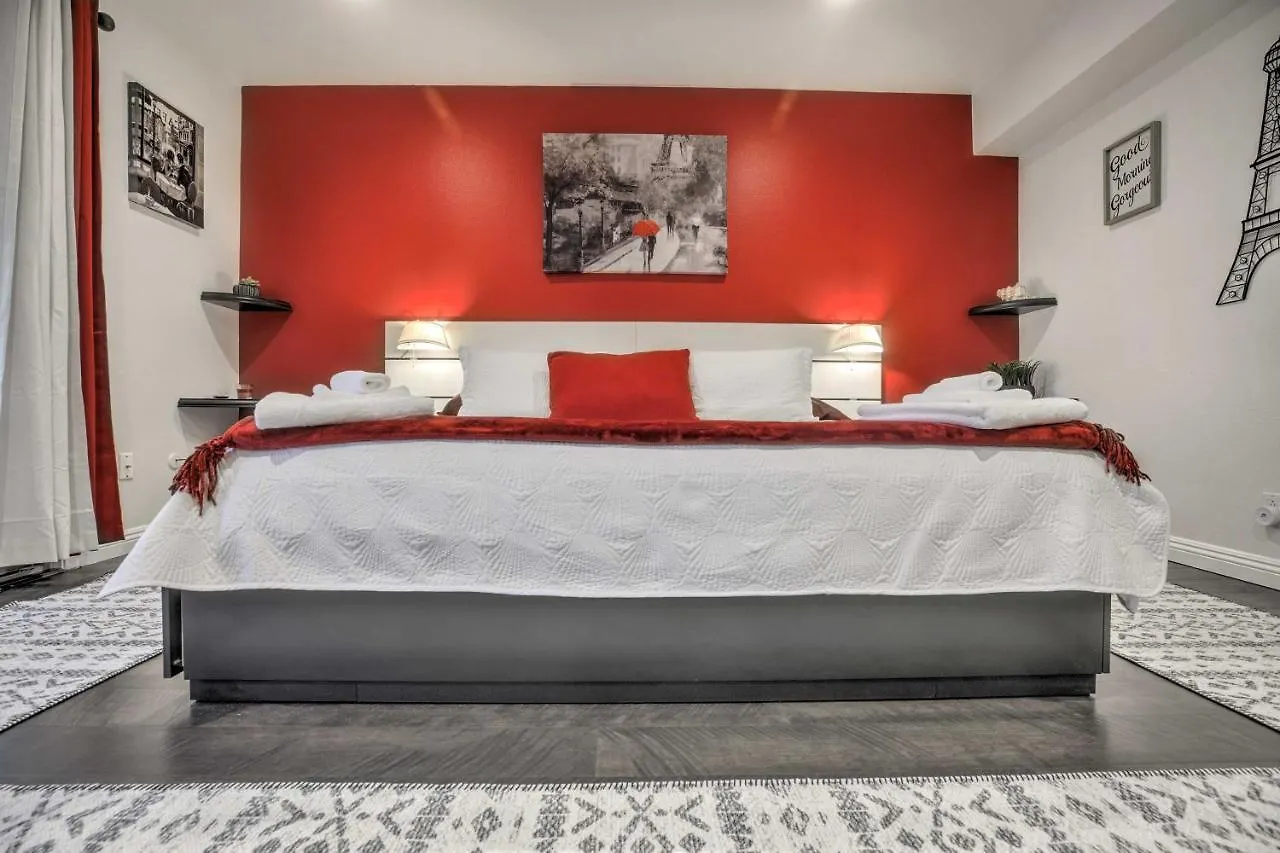 Contemporary Gem With Community Pool!