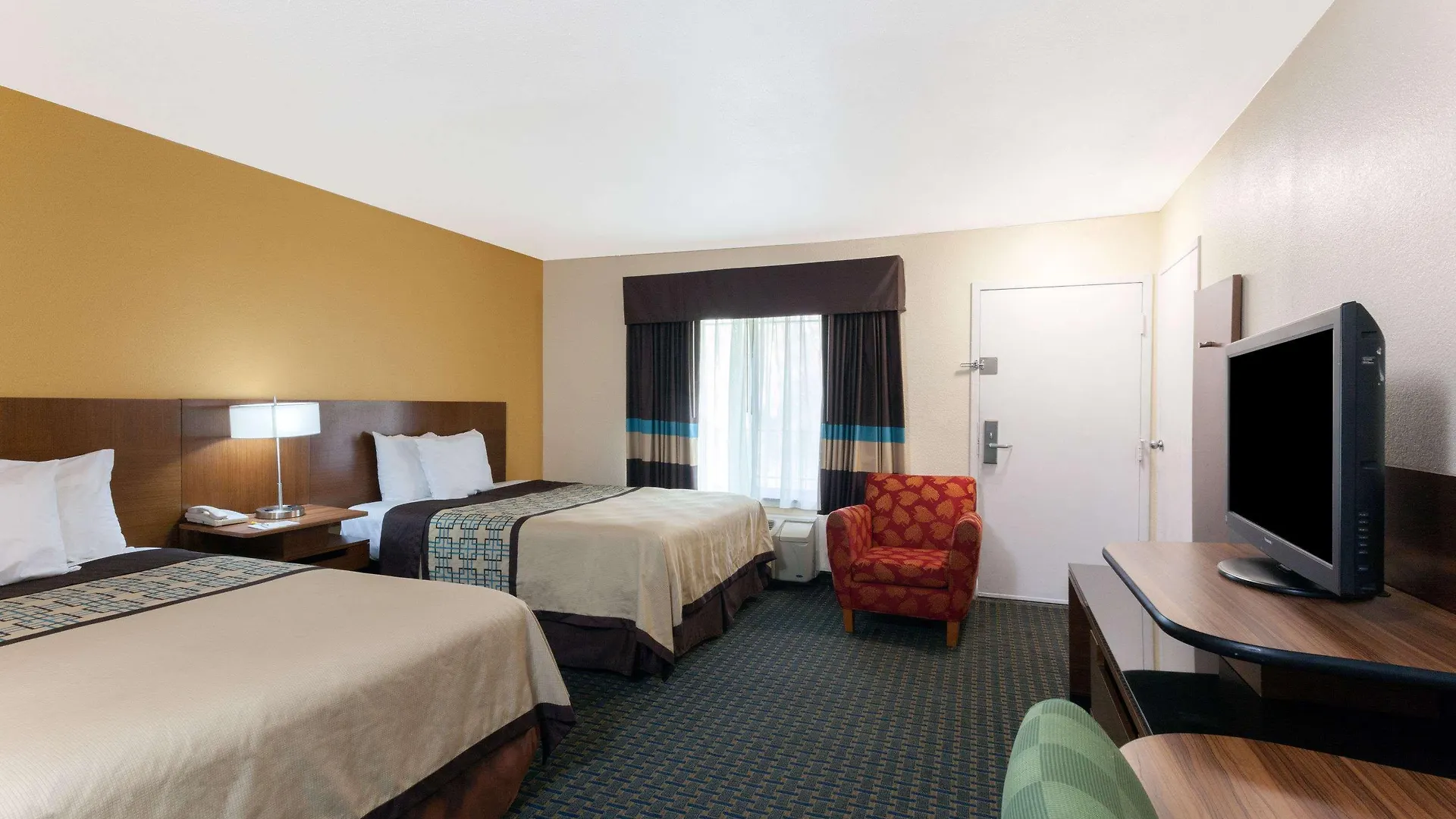 Days By Wyndham Mission Valley-sdsu 2* סן דייגו