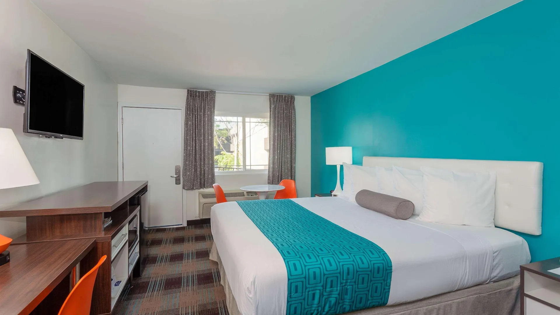 Hotel Howard Johnson By Wyndham Circle