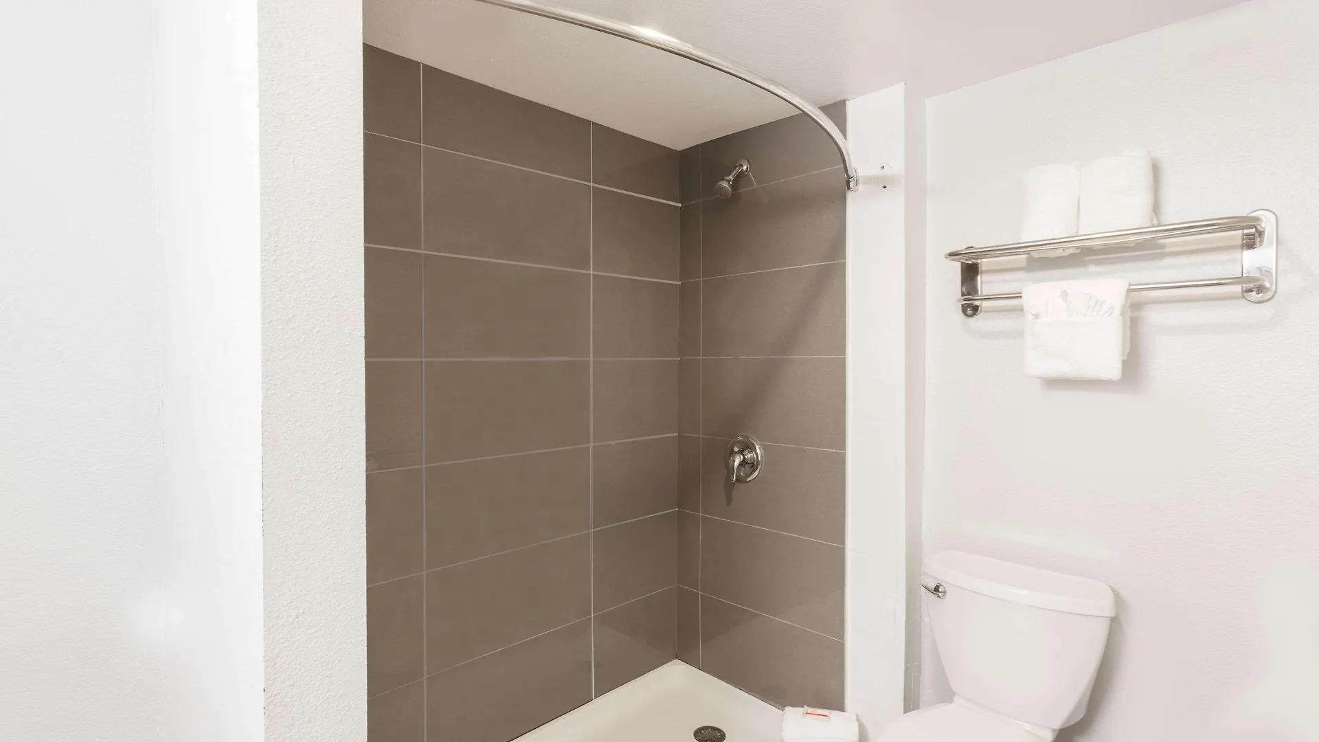 Hotel Howard Johnson By Wyndham Circle 3*