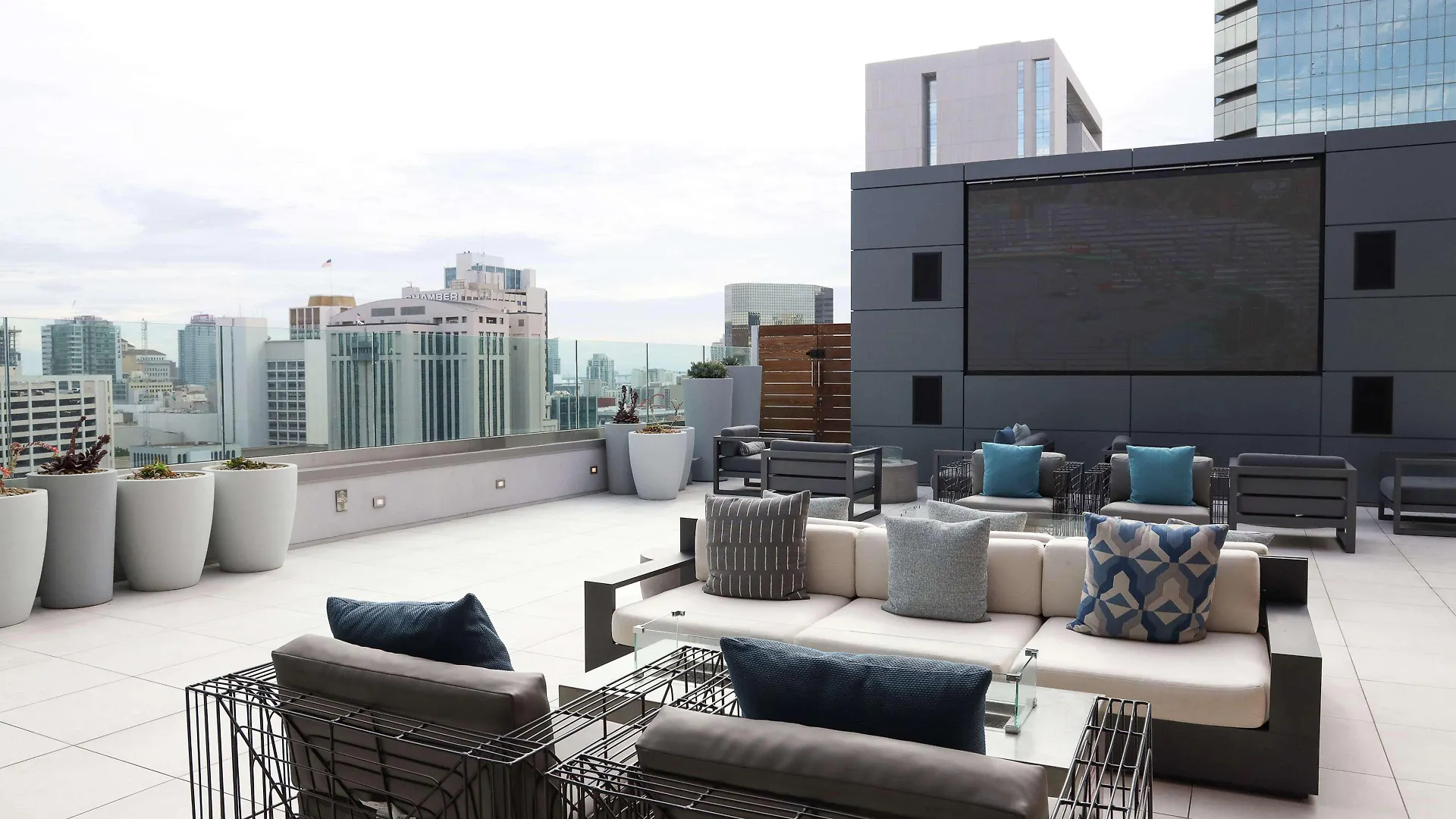 Carte Downtown, Curio Collection By Hilton San Diego