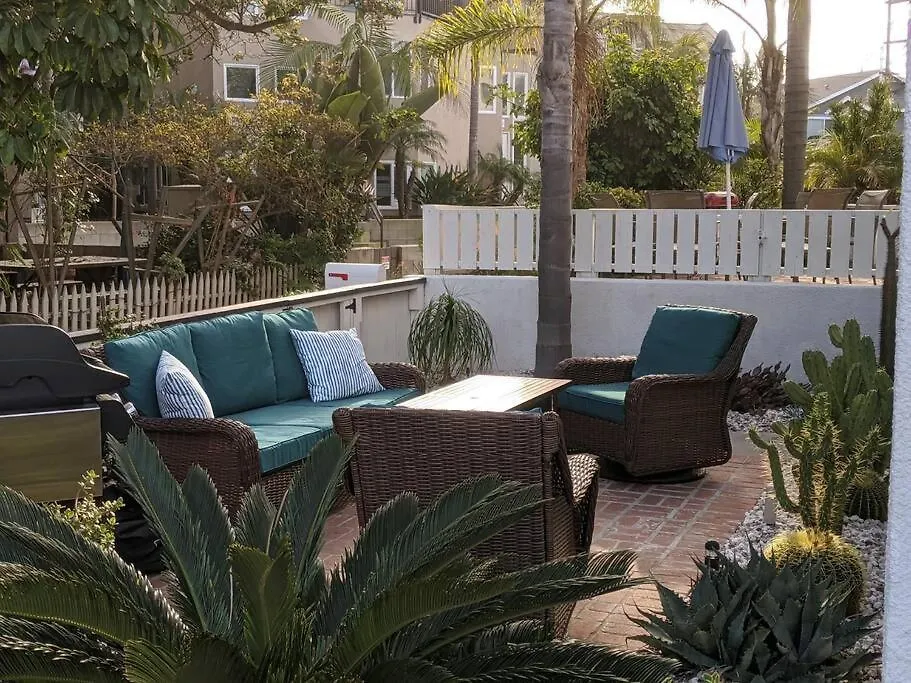 Upscale Mission Beach Couples Getaway/pet Friendly 度假居