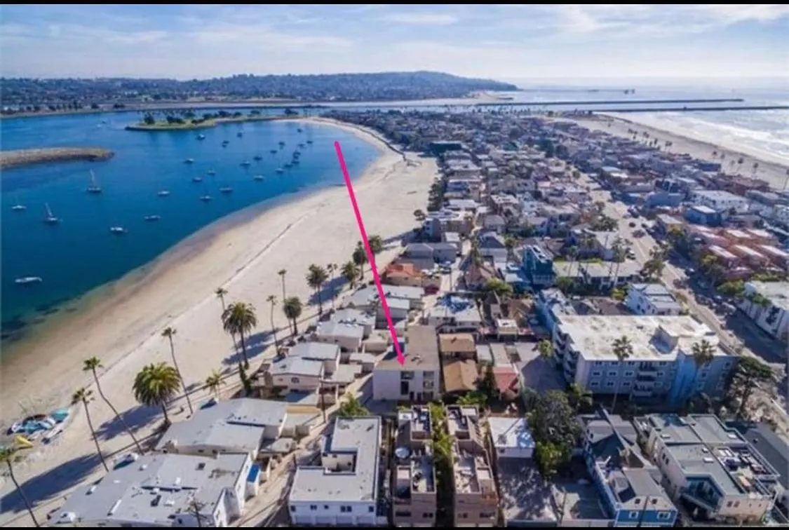 Highly Rated Beach! 3bd 2ba Ac Luxury King Beds! Holiday home *