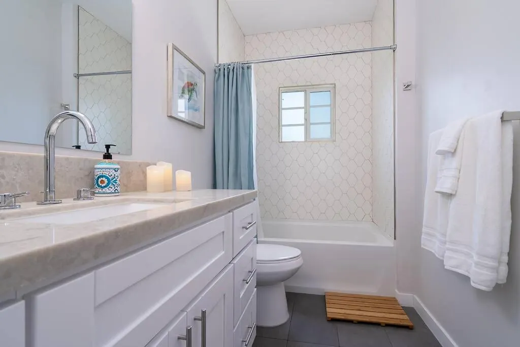 Fabulous New 4br/3ba House In Mission Hills San Diego