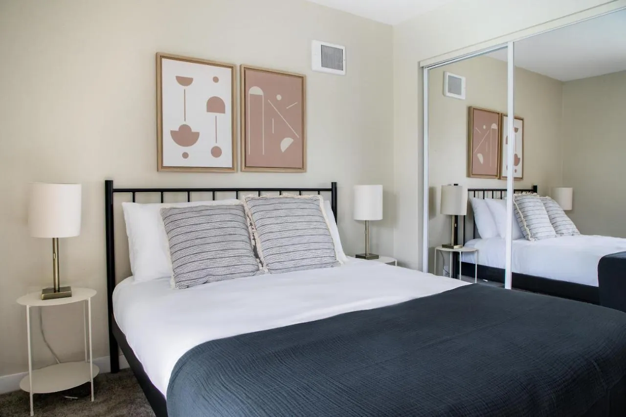 La Jolla 2br W Gym Wd Pool Nr Bars Shops San-21 Апартаменты *