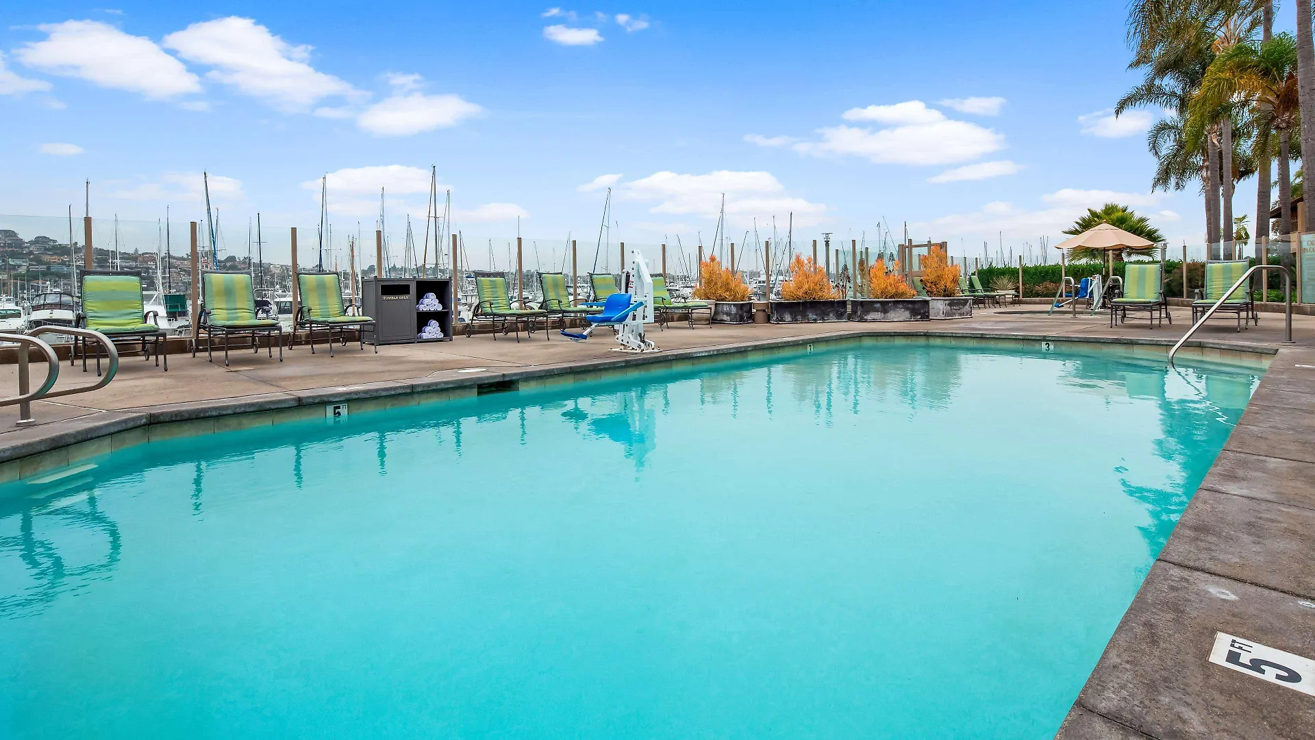 Western Island Palms & Marina 3* San Diego